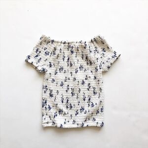 Urban kids blue floral smocked top EUC SP(7/8Y)